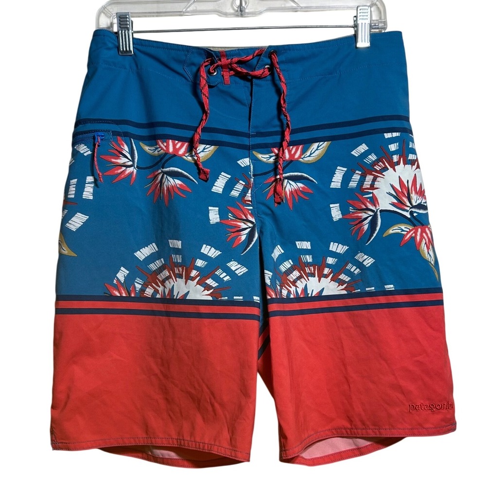 Patagonia Mens 30 Scallop Hem Board Shorts Blue Red Floral Packable